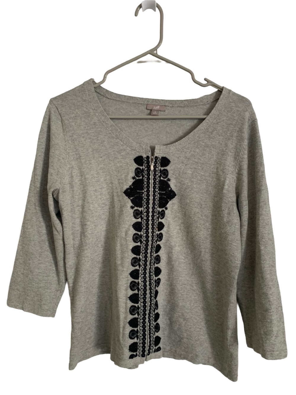 J JILL Women’s Gray Black Embroidery Zipper Front 3/4 Sleeve Cardigan